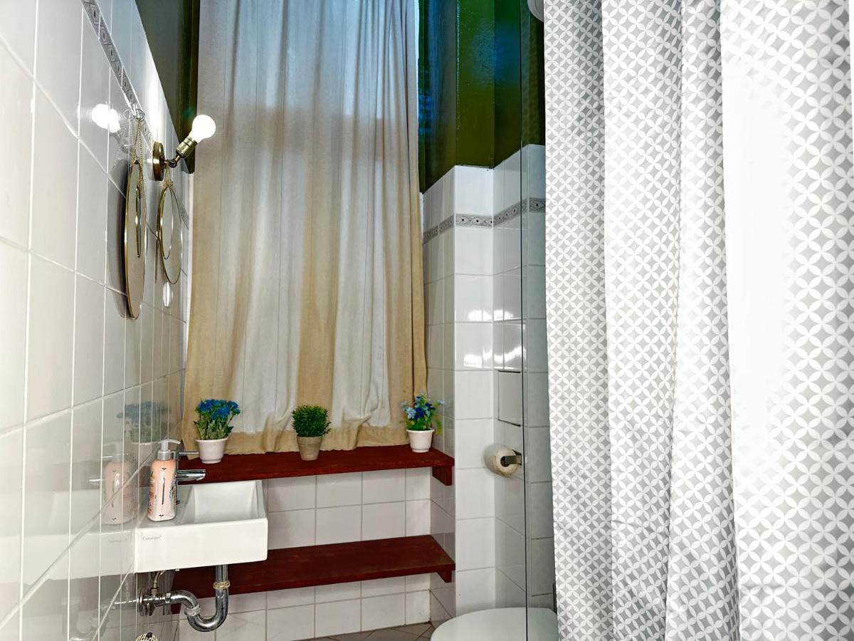 Studio Apartment In Attraktiver Und Zentraler Lage Berlin Eksteriør billede